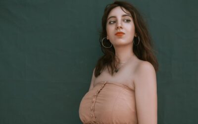 I’ve been thinking about getting a breast reduction – how do I know if it’s right for me?